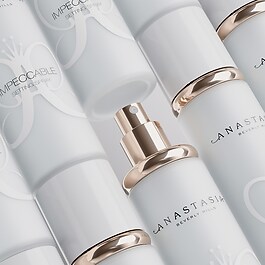Impeccable 24HR Blurring Matte Setting Spray - Fixierspray 